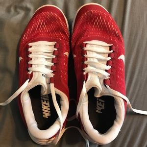 Custom made nike gym shoes! Free runs